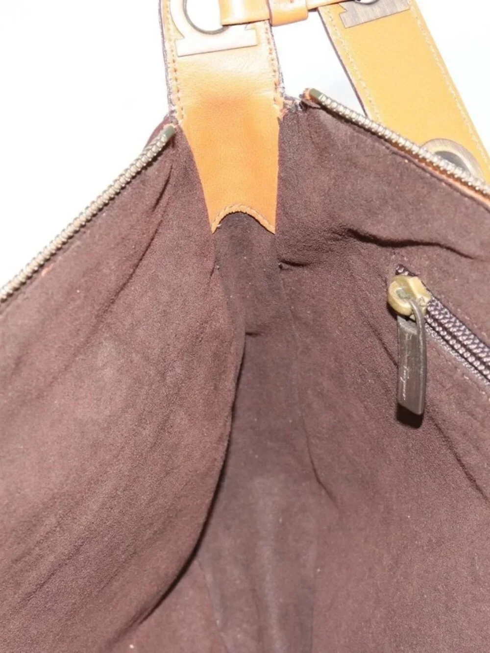 Salvatore Ferragamo Shoulder Bag Leather Brown Auth 186806A